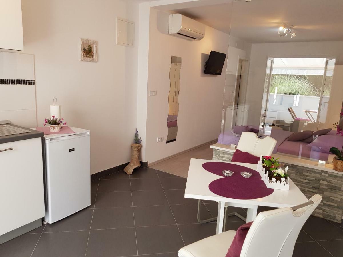 Antonia Apartmán